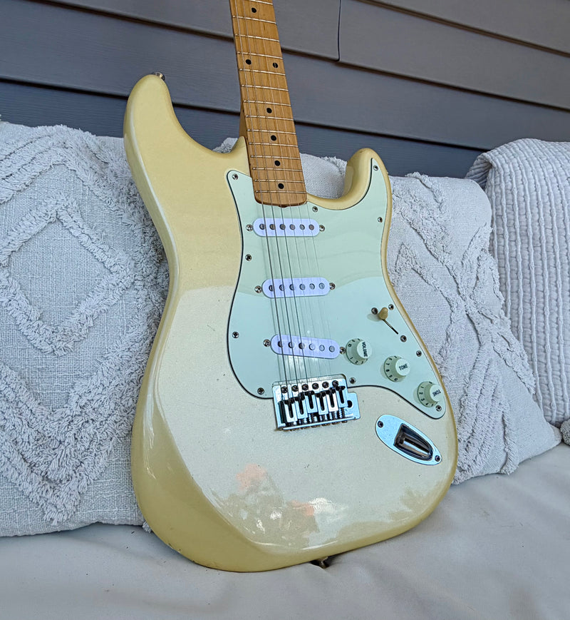 1989 Squier II Stratocaster MIK E9 | Proper Passive™ Electronics | Vintage White | Boutique