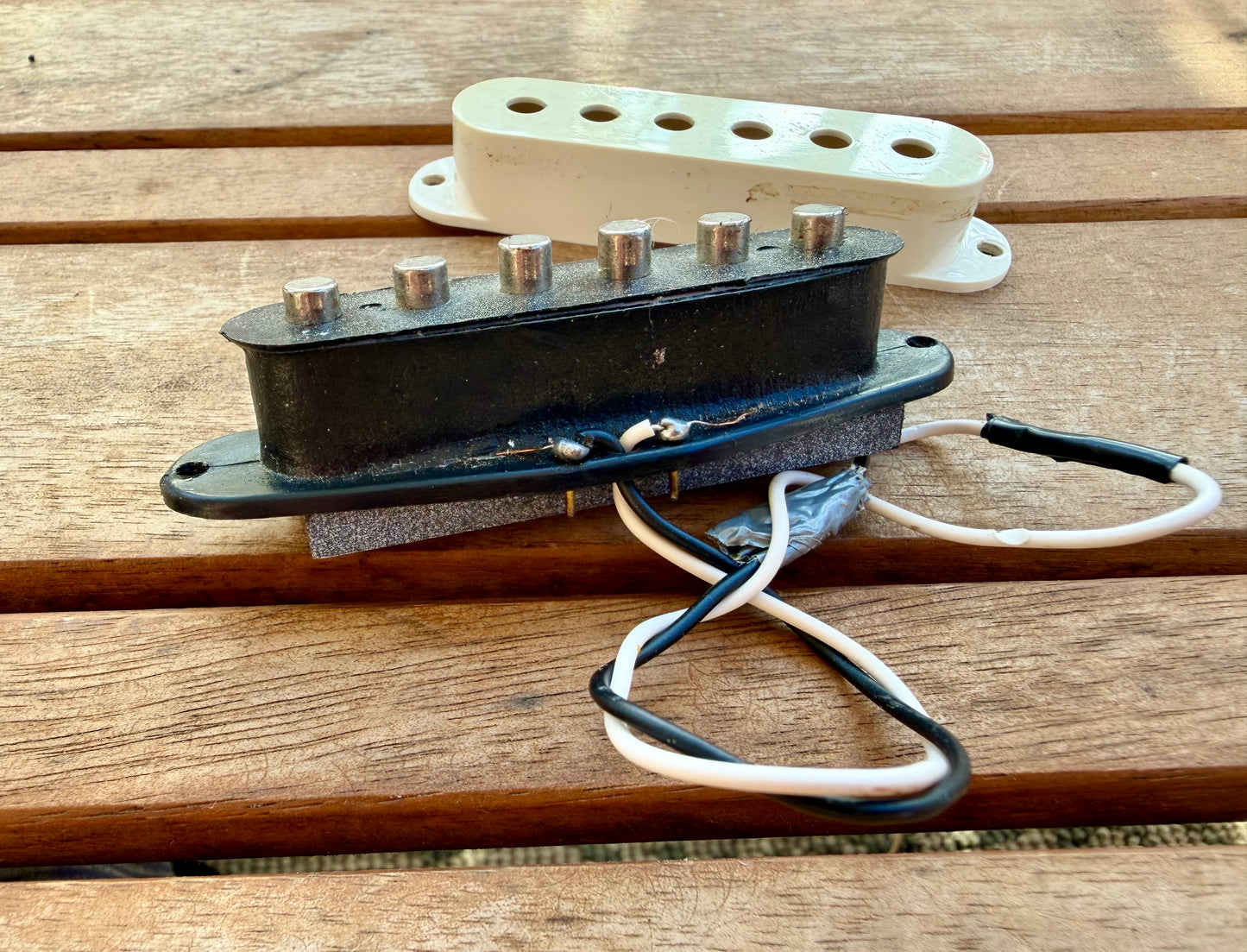 1989 Squier II Stratocaster Neck Pickup, 5.2k—Original Pickup Cover!