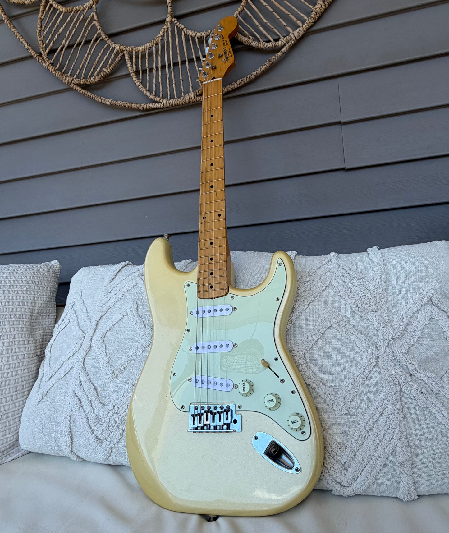 1989 Squier II Stratocaster MIK E9 Equipped with Proper Passive