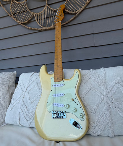 1989 Squier II Stratocaster MIK E9 Equipped with Proper Passive