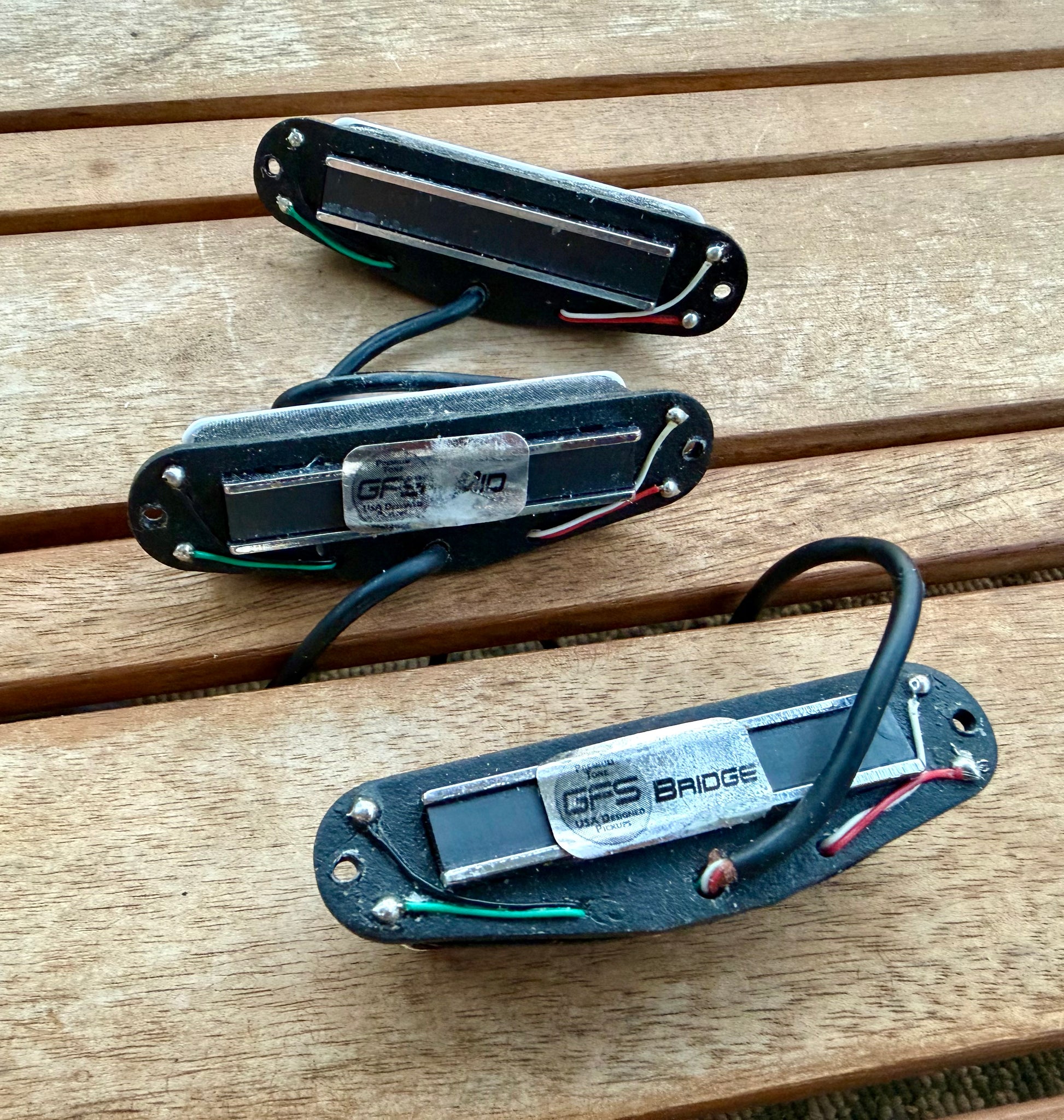 GFS Lil Killer Early Generation Stratocaster Pickup Set—White Rail Humbucker's