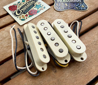 Proper Pickups "South of the Border" Handwound Stratocaster Pickup Set w/ Treble Bleed & PIO Capacitor—Vintage White