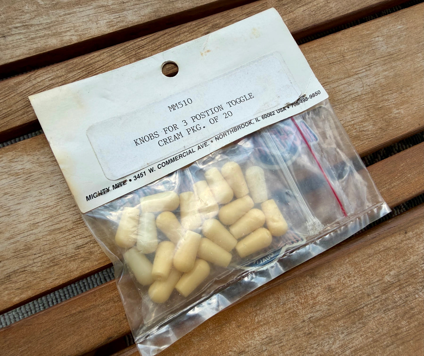 NOS Early 1990s Mighty Mite MM510 Cream 3-Way Toggle Switch Tips – Original 20-Pack