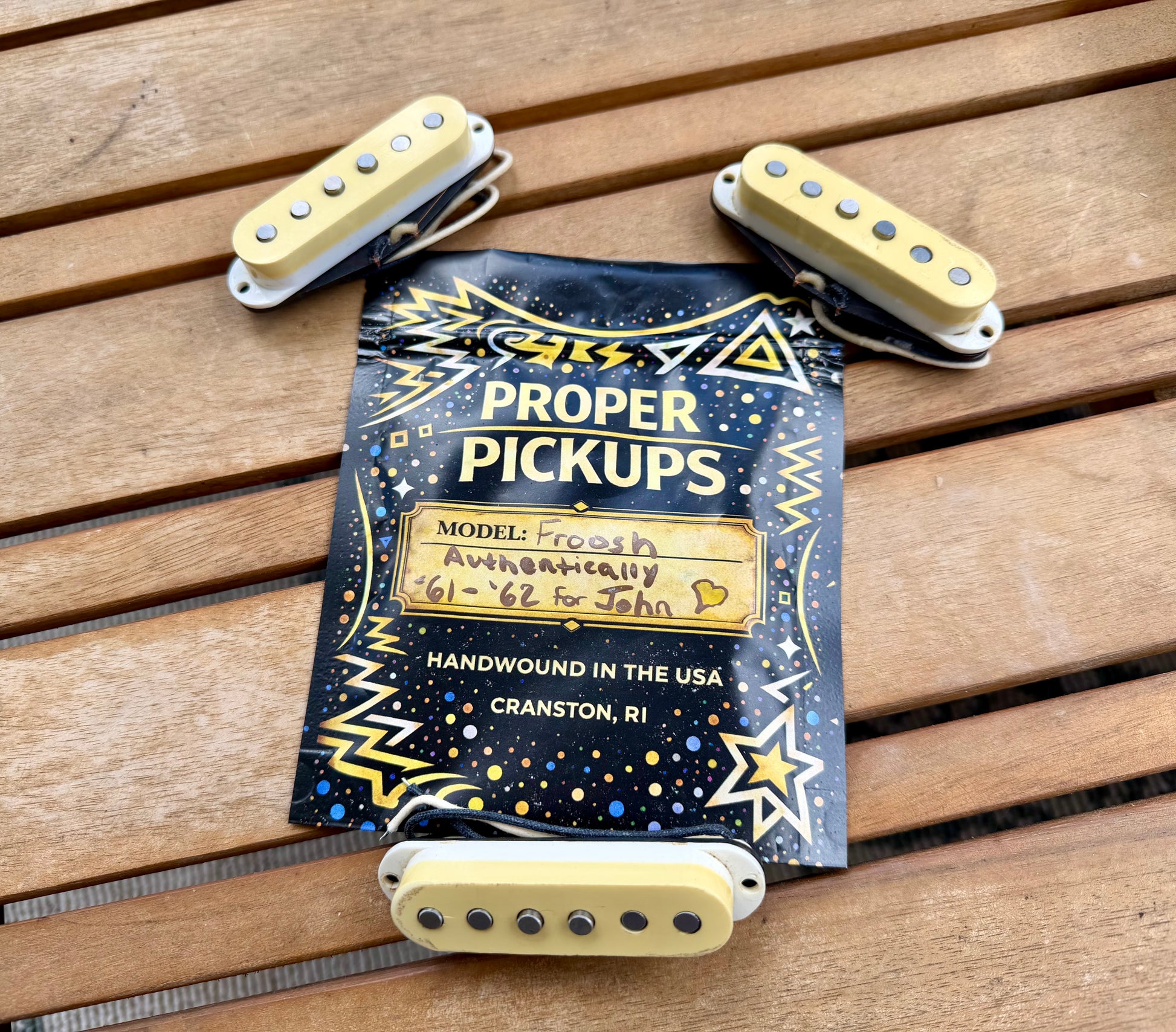 Proper Pickups "Froosh" Handwound Single Coil Stratocaster Pickup Set w/ Treble Bleed & PIO Capacitor—Vintage Pickup Covers