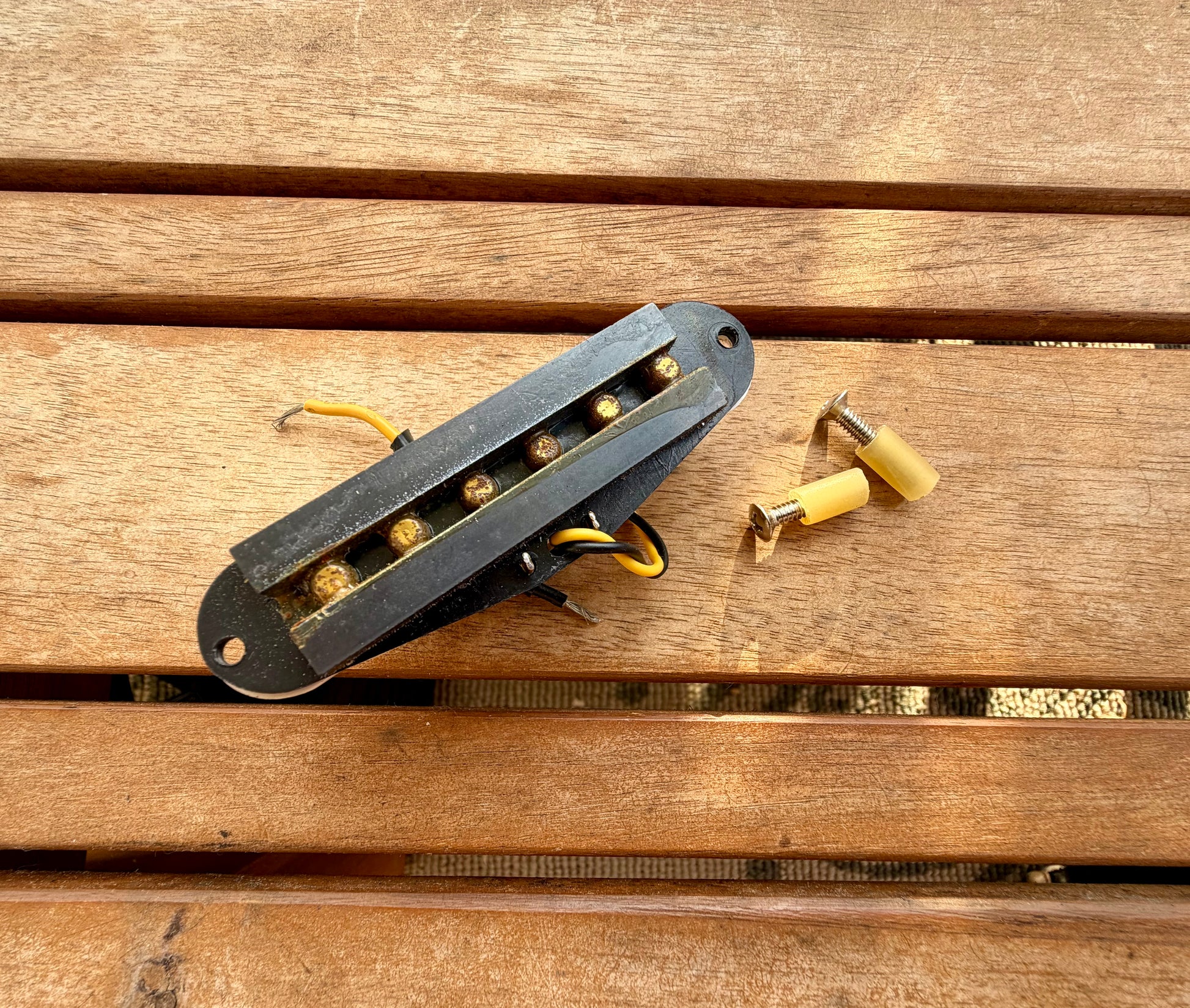 1989 Squier II Stratocaster Middle Pickup, 5.38k—Original Pickup Cover!