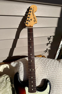 2006 Fender American Highway One Stratocaster Rosewood Fretboard, 3-Color Sunburst—7lbs