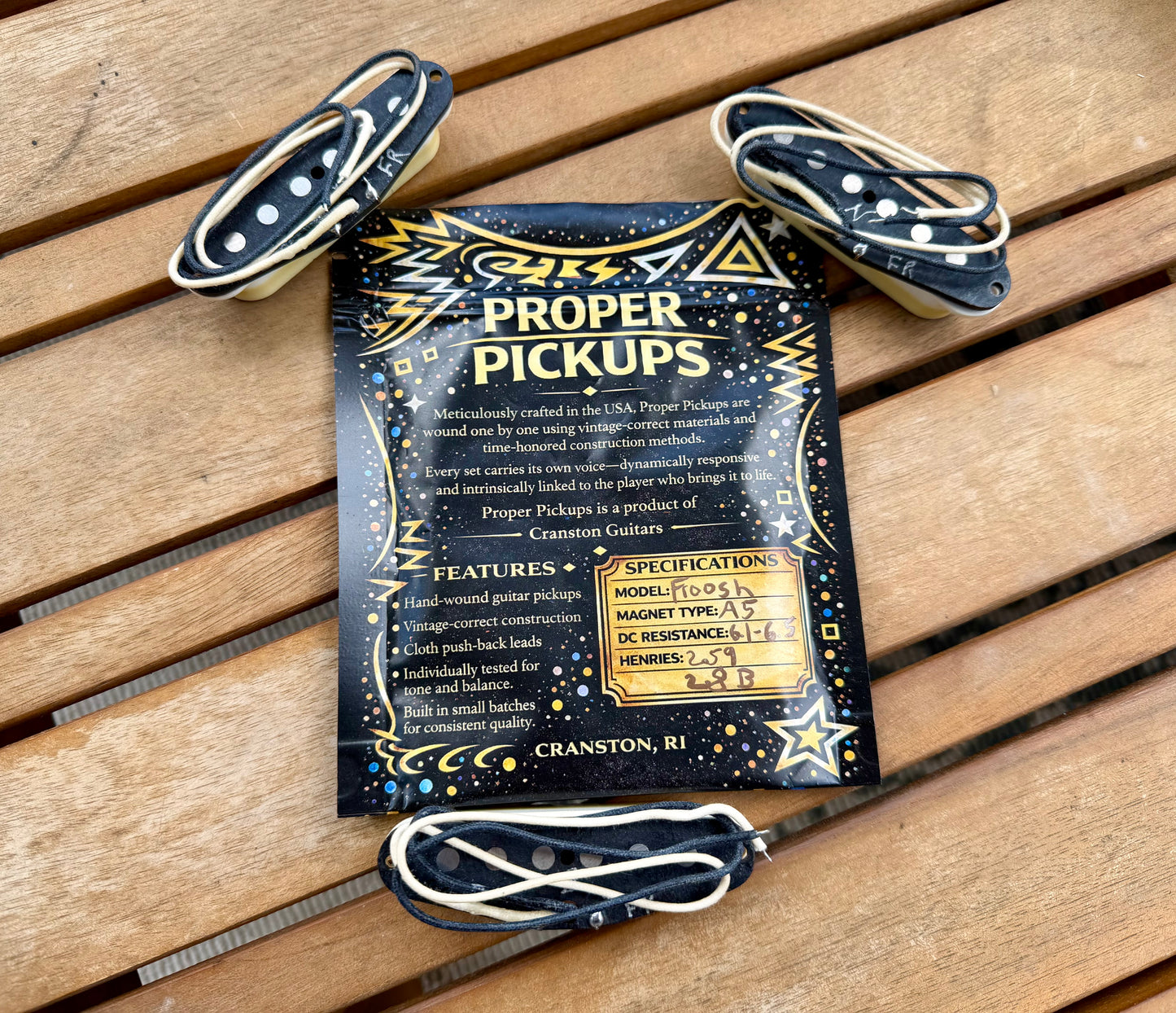Proper Pickups "Froosh" Handwound Single Coil Stratocaster Pickup Set w/ Treble Bleed & PIO Capacitor—Vintage Pickup Covers