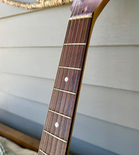 2015 Squier Classic Vibe '60s Stratocaster Burgundy Mist Metallic FSR—6.8lbs
