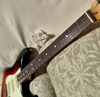 2006 Fender Highway One Stratocaster - 3-Color Sunburst
