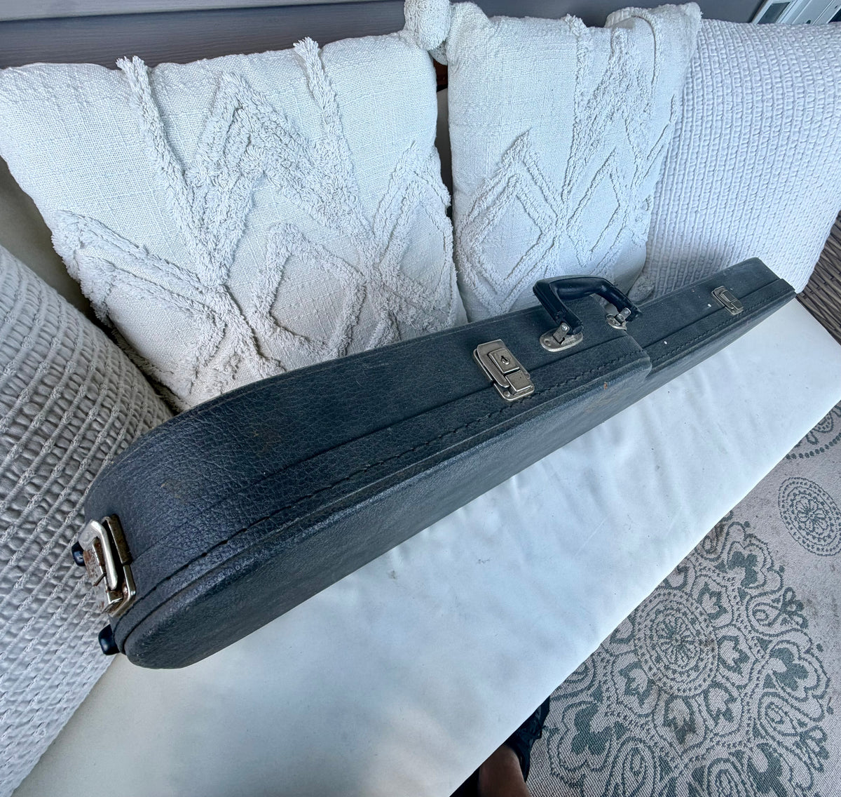 Vintage 1980's Ibanez Roadstar Hardshell Case Japan—Fits Stratocaster!