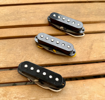 Proper Pickups South of the Border Strat Set - Black