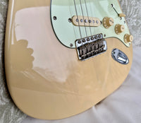 1996 Squier Pro Tone Stratocaster with Maple Fretboard Vintage Blonde—Excellent Condition!