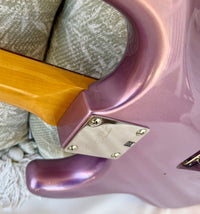2015 Squier Classic Vibe '60s Stratocaster Burgundy Mist Metallic FSR—6.8lbs