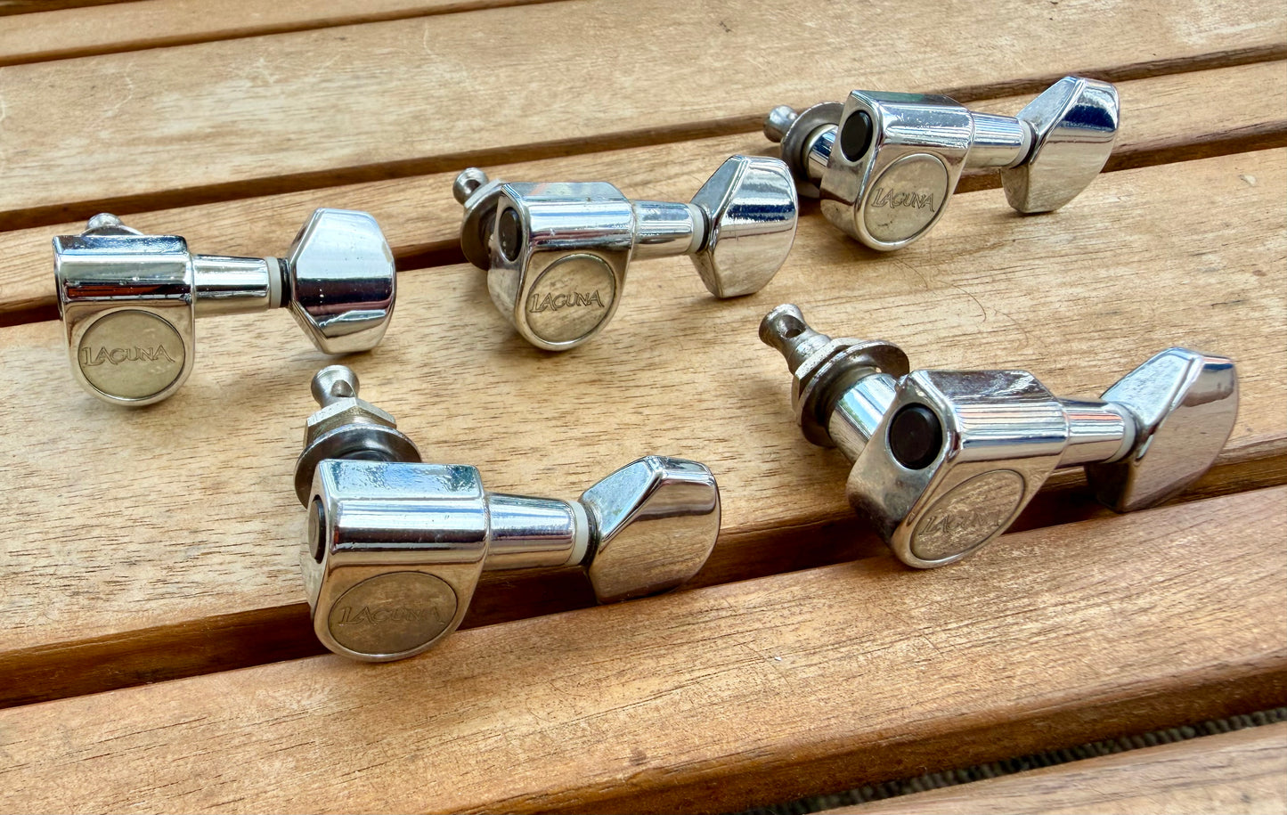 Laguna 6R Sealed Guitar Tuners Chrome 5pcs w/ Bushings & Washers Strat Style—OEM