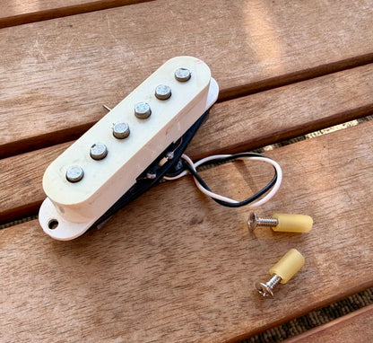 1989 Squier II Stratocaster Neck Pickup, 5.2k—Original Pickup Cover!