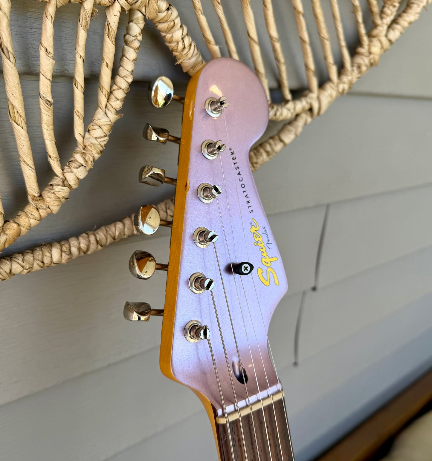 2015 Squier Classic Vibe '60s Stratocaster FSR - Burgundy Mist