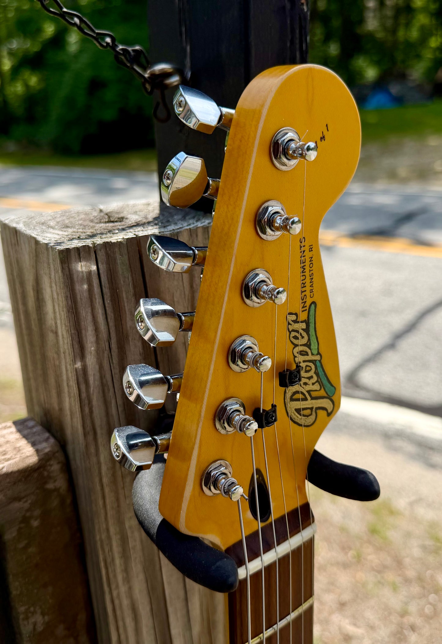 Proper Instruments Reptile 1-of-1 Electric Guitar Equipped with Proper Passive - 8lbs!