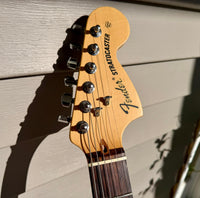 2006 Fender American Highway One Stratocaster Rosewood Fretboard, 3-Color Sunburst—7lbs