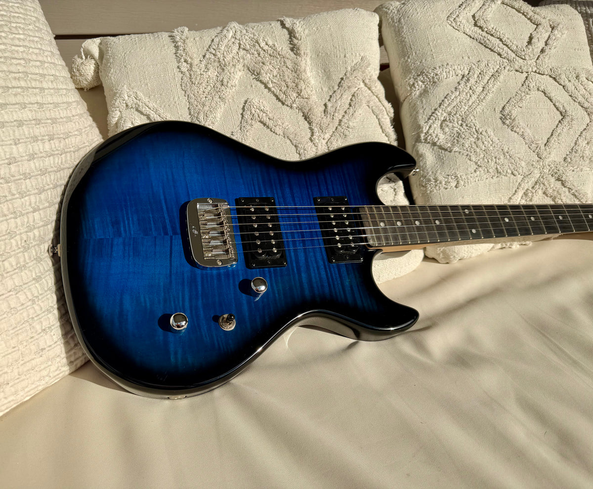 2014 G&L Tribute Jerry Cantrell Superhawk Deluxe - Blueburst, Ebony Fretboard