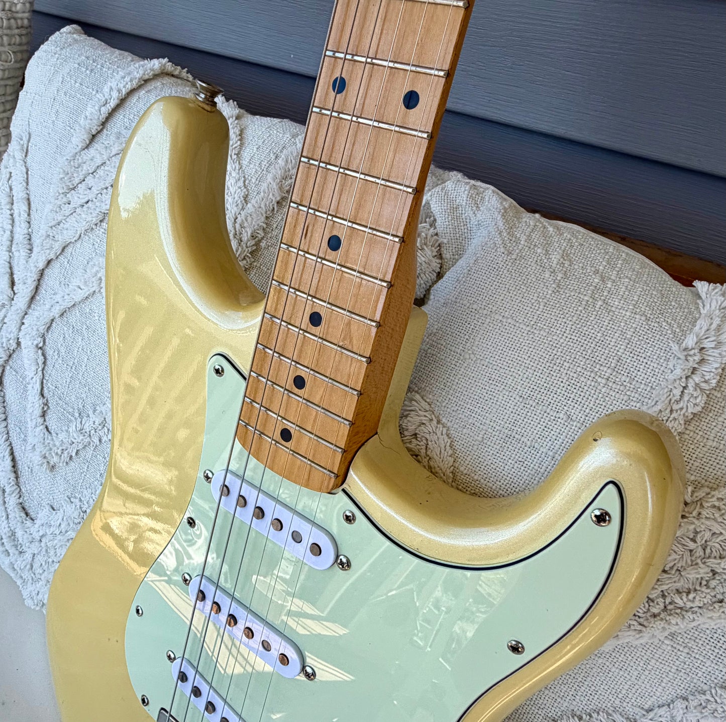 1989 Squier II Stratocaster MIK E9 Equipped with Proper Passive
