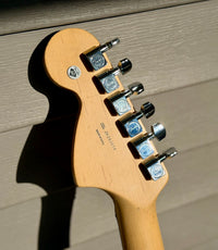 2006 Fender American Highway One Stratocaster Rosewood Fretboard, 3-Color Sunburst—7lbs