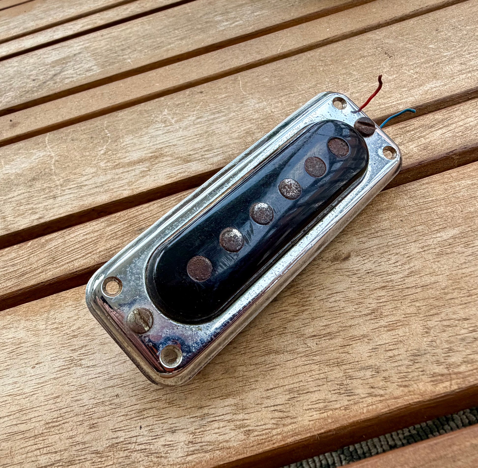 Vintage 1966 Hagstrom III Single Coil Middle Pickup—Free Shipping!
