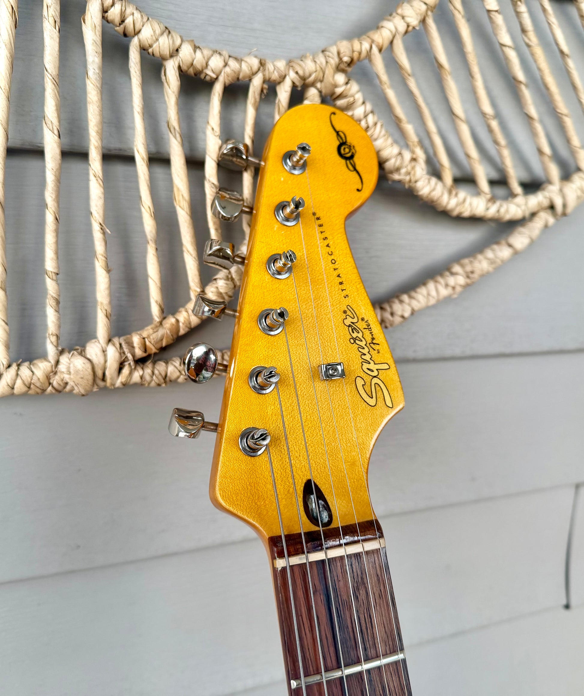 2014 Squier Simon Neil Stratocaster - Fiesta Red