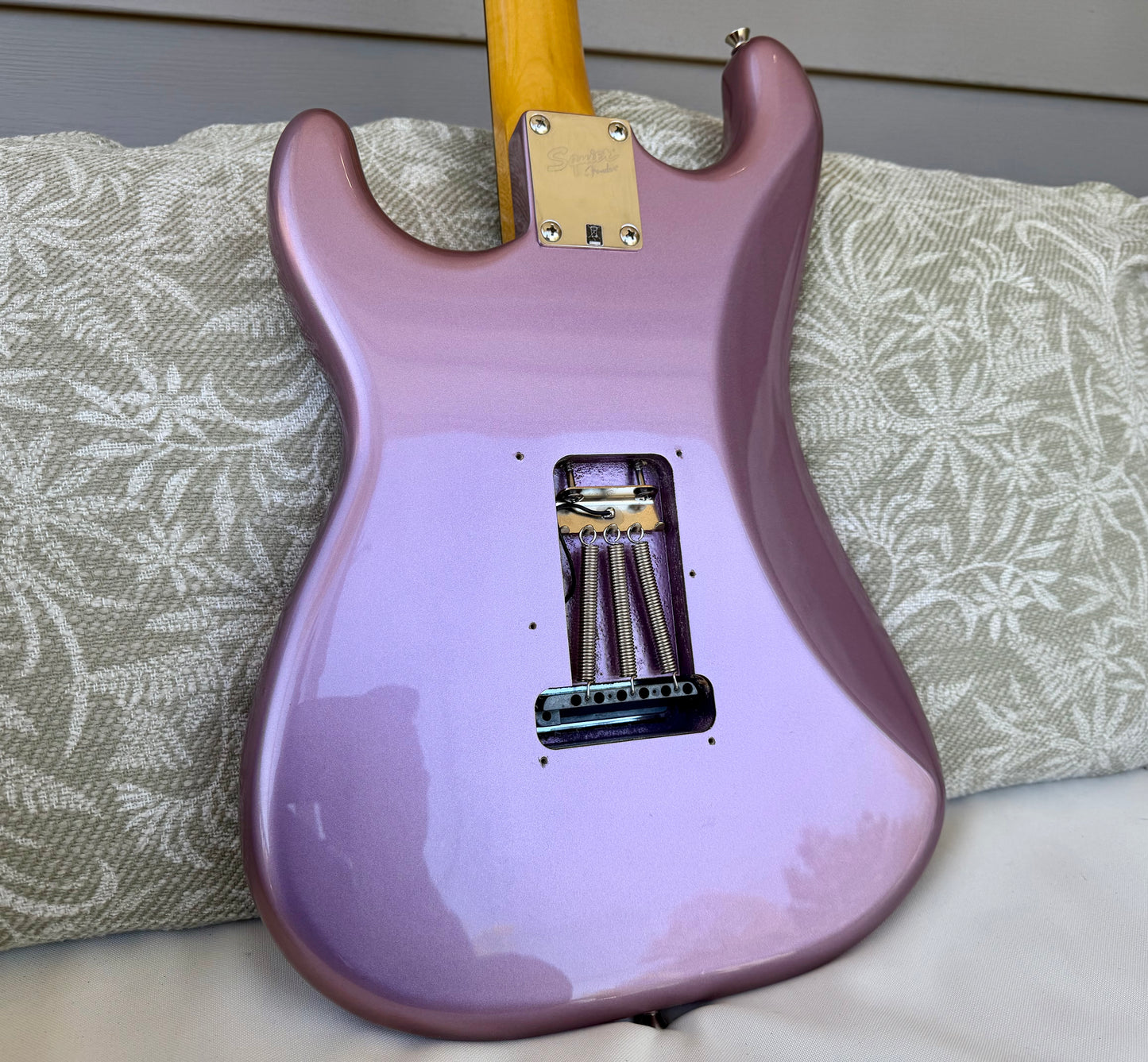 2015 Squier Classic Vibe '60s Stratocaster FSR - Burgundy Mist