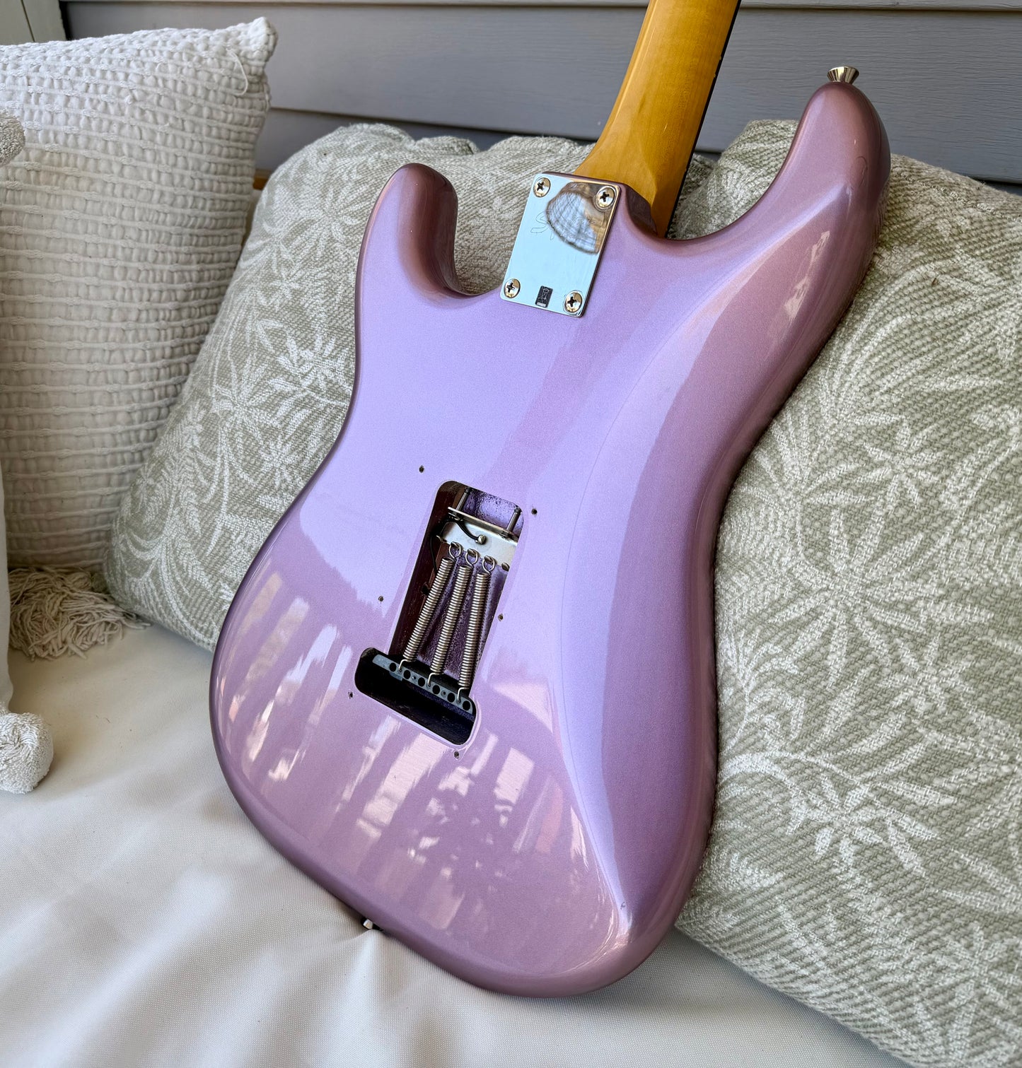2015 Squier Classic Vibe '60s Stratocaster FSR - Burgundy Mist