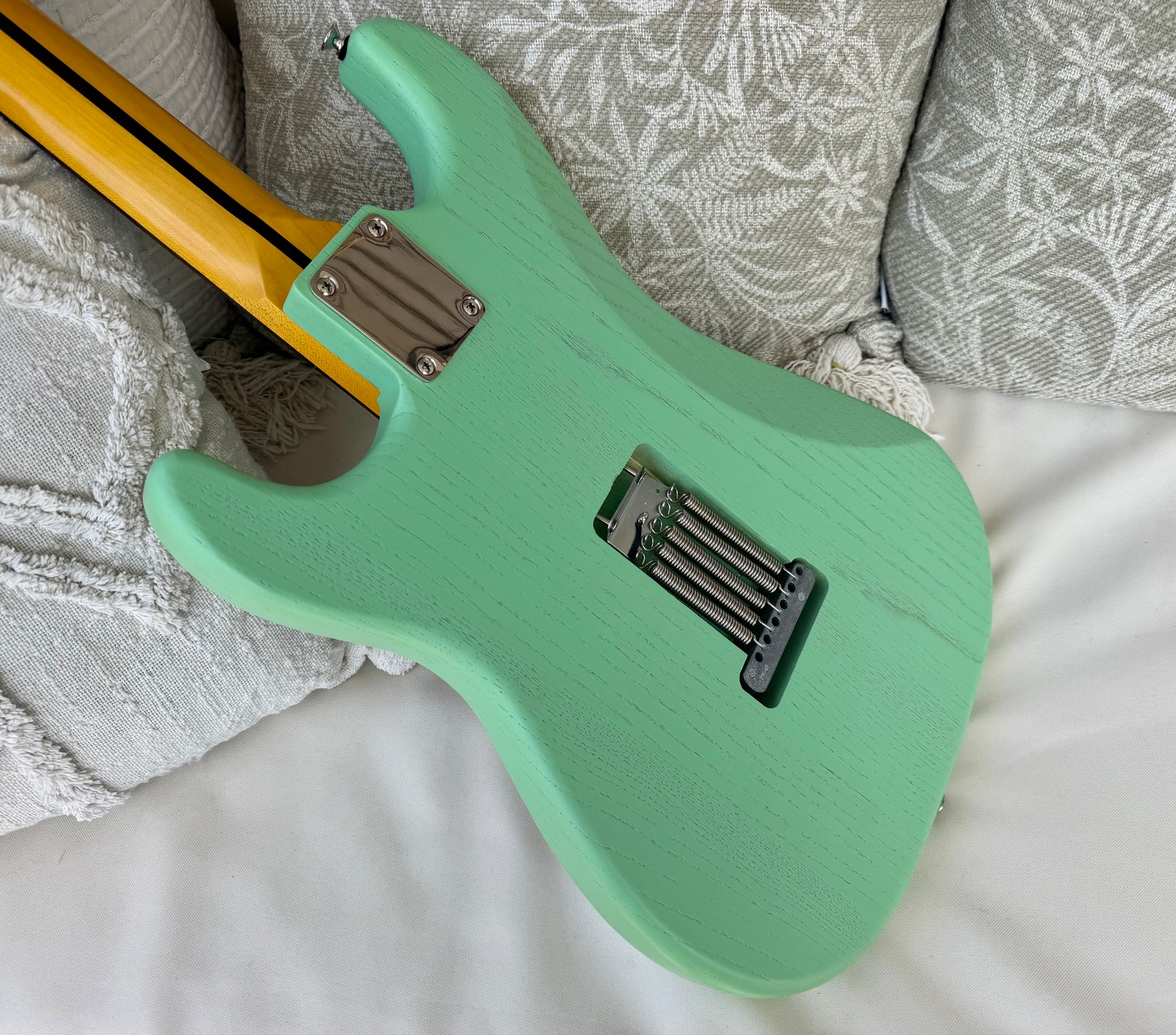 Proper Instruments SFG 1-of-1 Ash Body Electric Guitar with Proper Passive