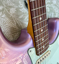 2015 Squier Classic Vibe '60s Stratocaster Burgundy Mist Metallic FSR—6.8lbs