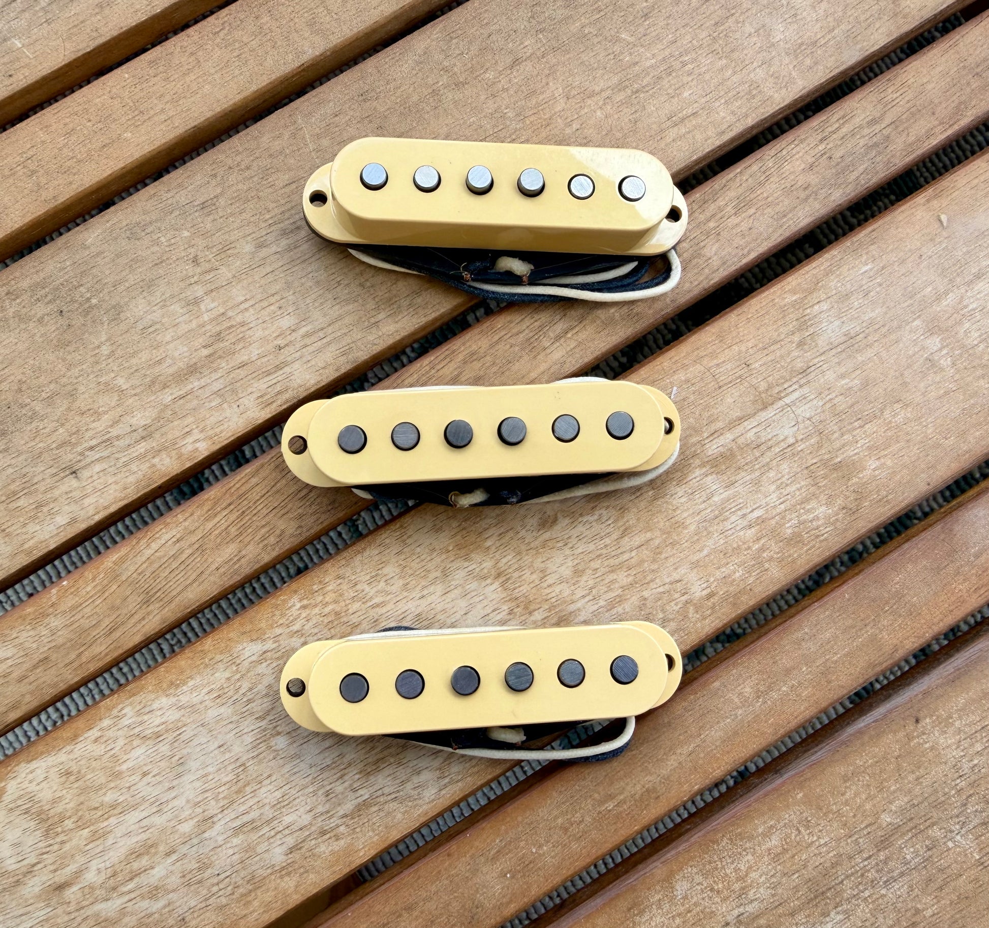 Proper Pickups Froosh Strat Set - Aged White
