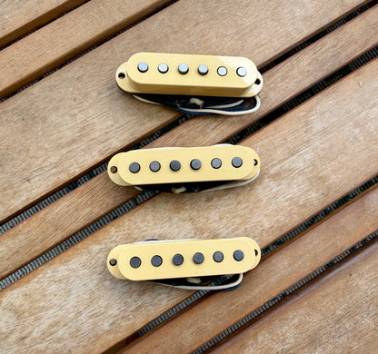 Proper Pickups Froosh Strat Set - Aged White