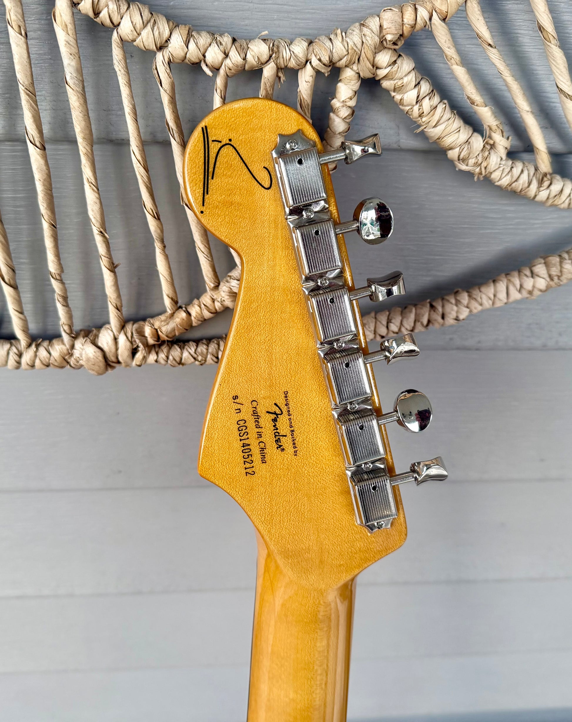 2014 Squier Simon Neil Stratocaster - Fiesta Red