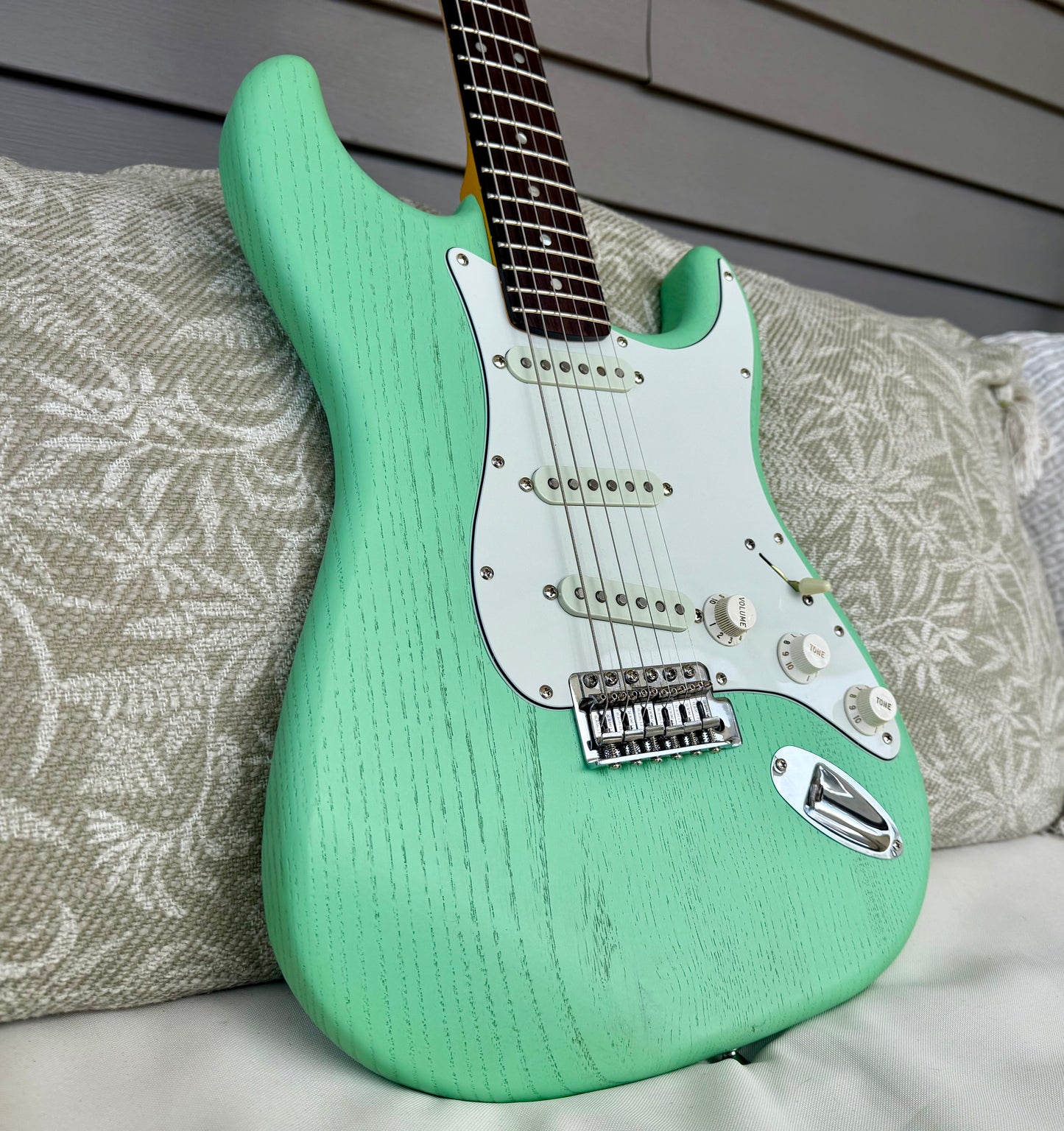 Proper Instruments SFG 1-of-1 Ash Body Electric Guitar with Proper Passive