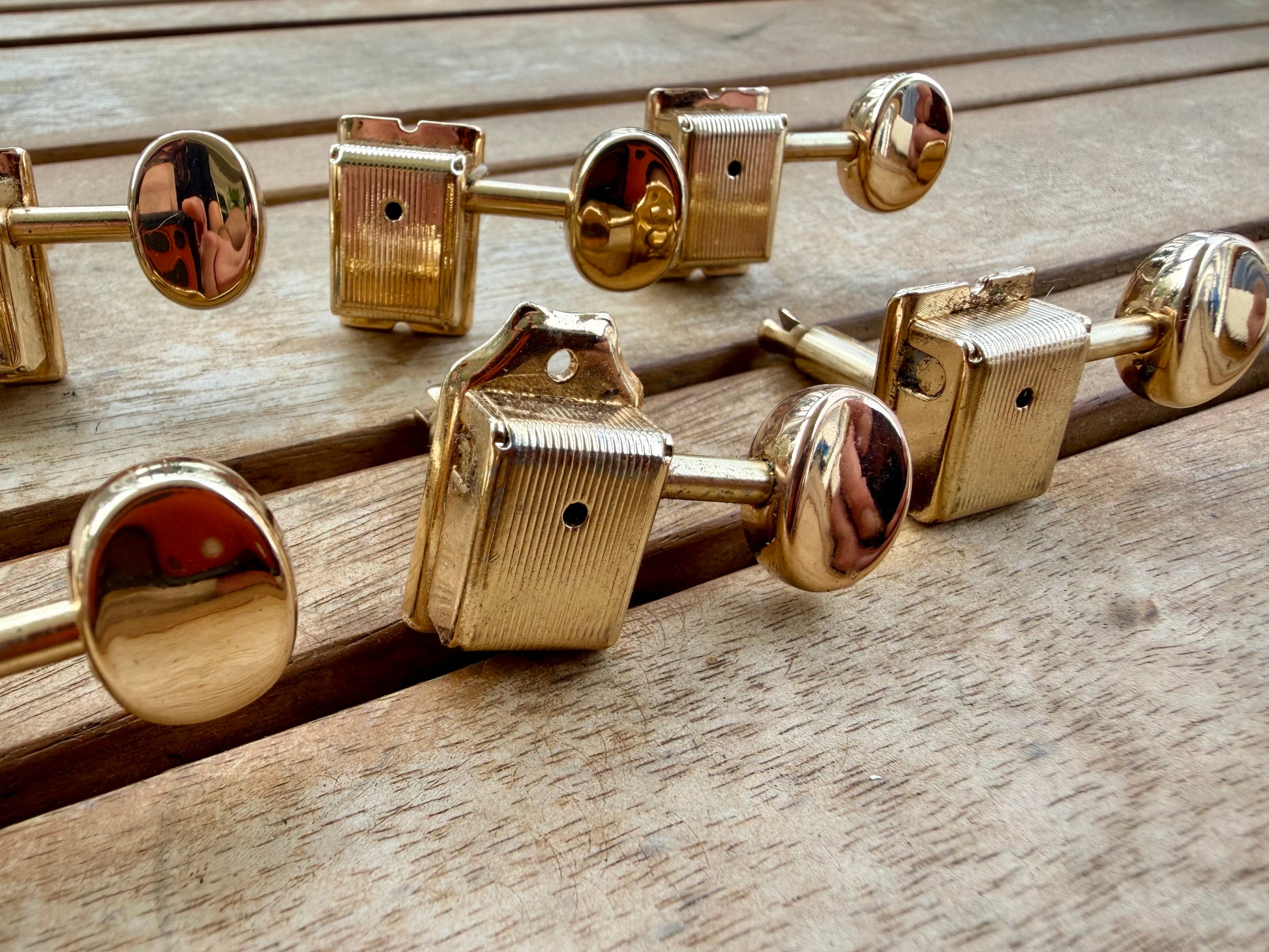 Vintage Kluson Style Gold Stratocaster Tuners 15:1 — Good Condition!