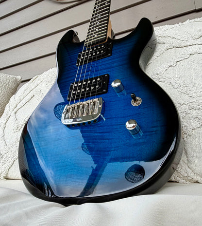 2014 G&L Tribute Jerry Cantrell Superhawk Deluxe - Blueburst, Ebony Fretboard