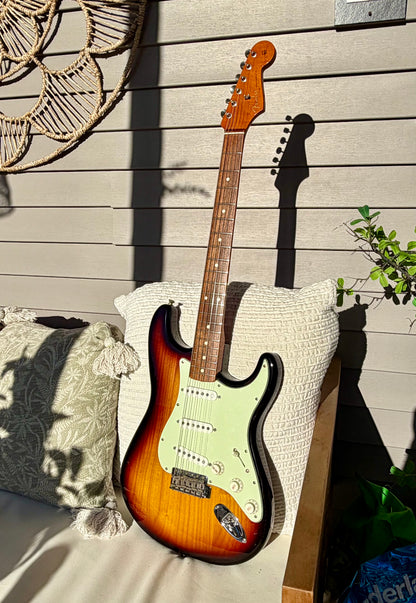 1998 Fender Classic Series '60s Stratocaster - Proper Passive