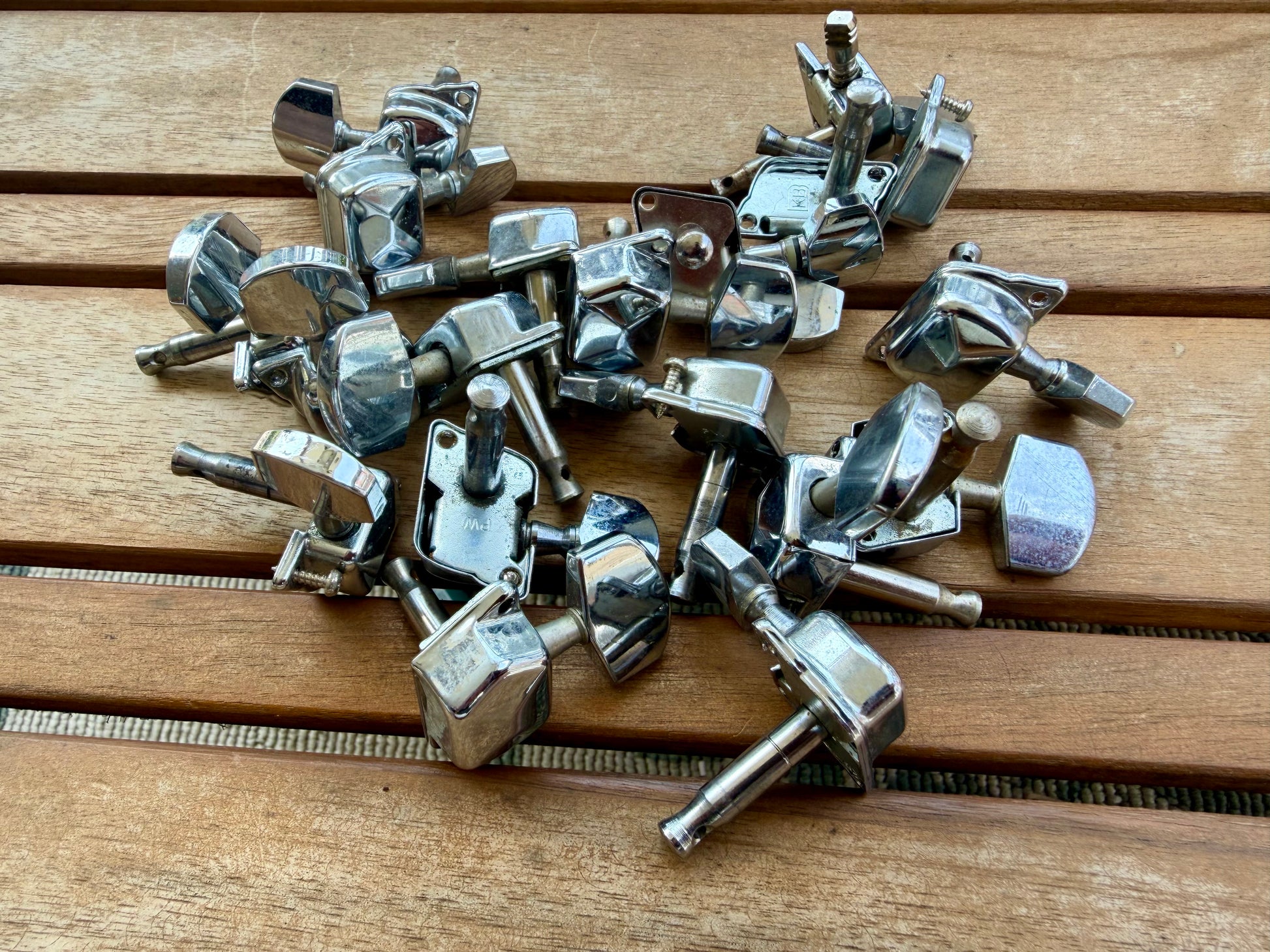 131-Piece Assorted Guitar & Bass Tuner Lot—6R, 3x3, Classical, Many Full Sets!