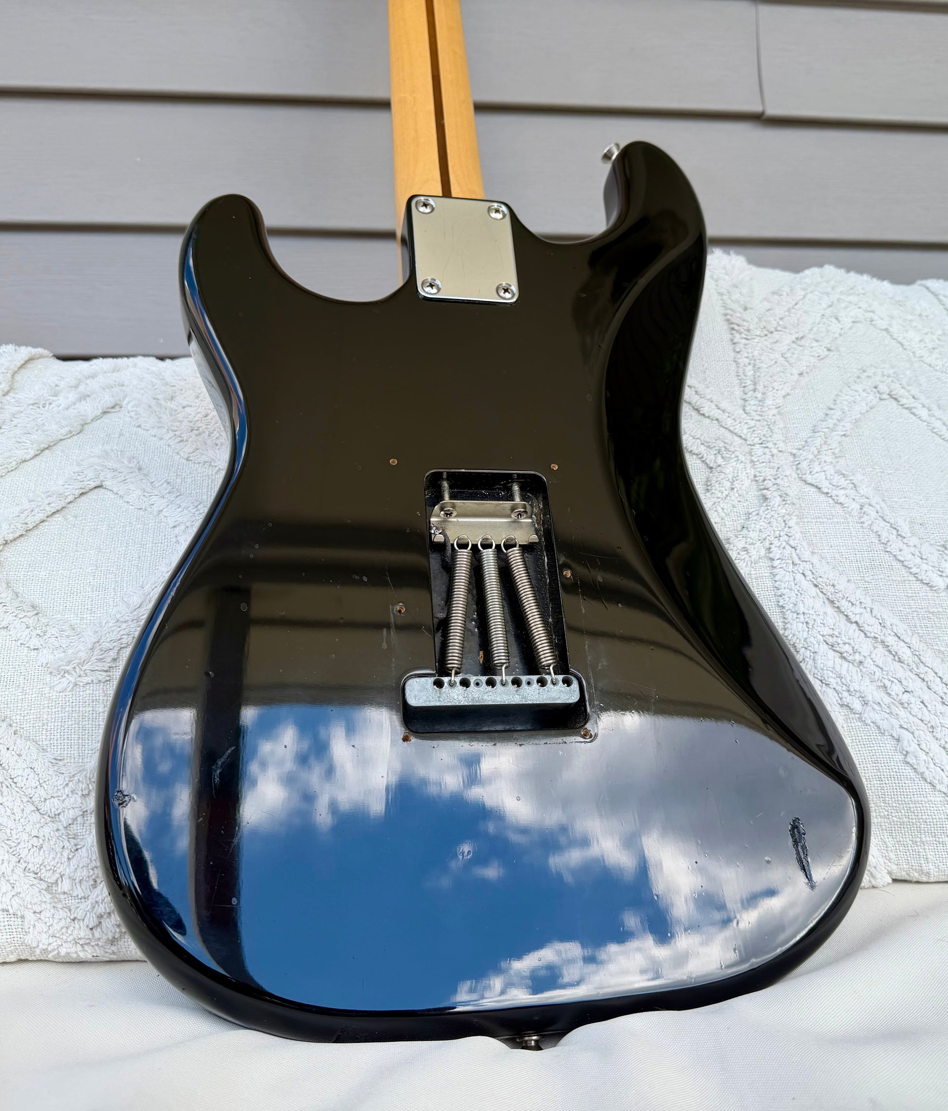 1987 Squier ST-357 Stratocaster Black w/ Maple Neck MIJ—E7!